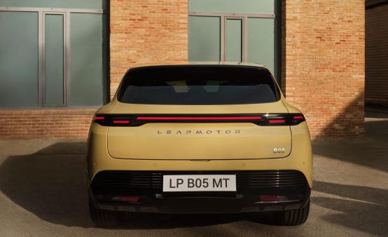 Leapmotor B05